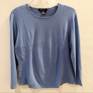 NWOT. Et Cetera lightweight sweater.